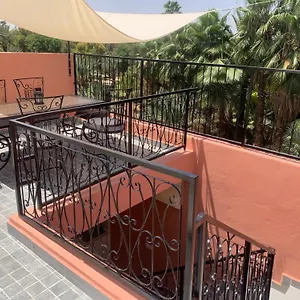Nolya Luxury Marrakech - Totalement Renove - Capacite Jusqu A 10 Lits Spacieux Hébergement de vacances